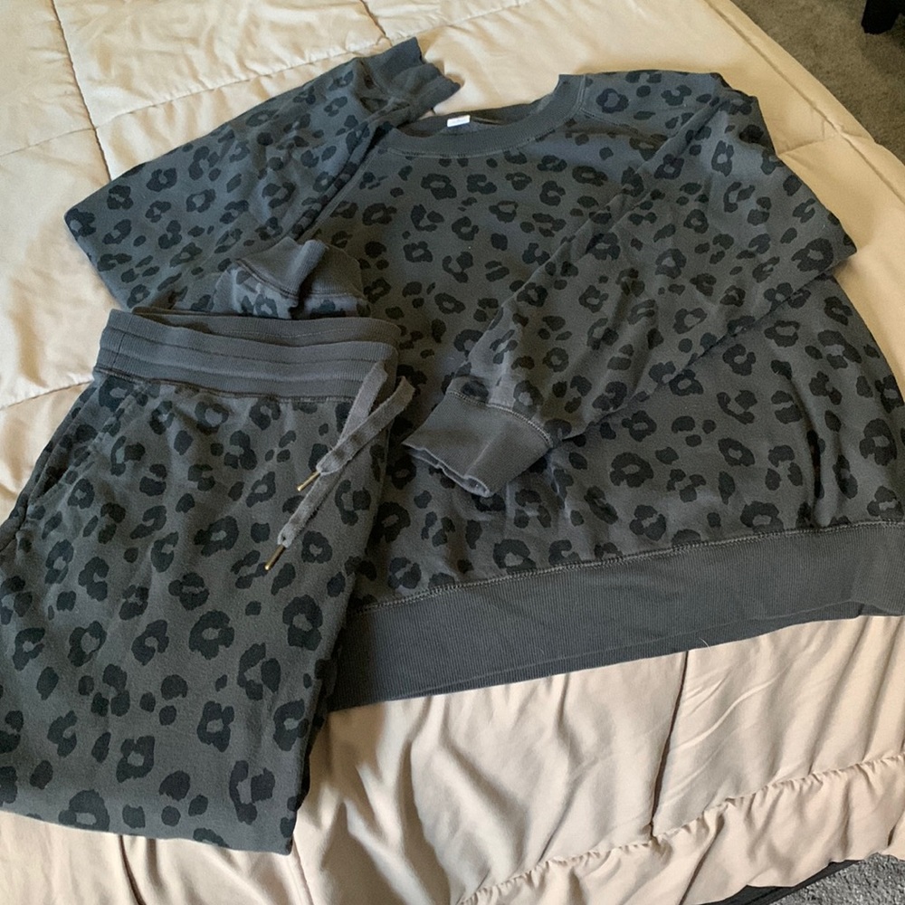 Animal print sweatsuit